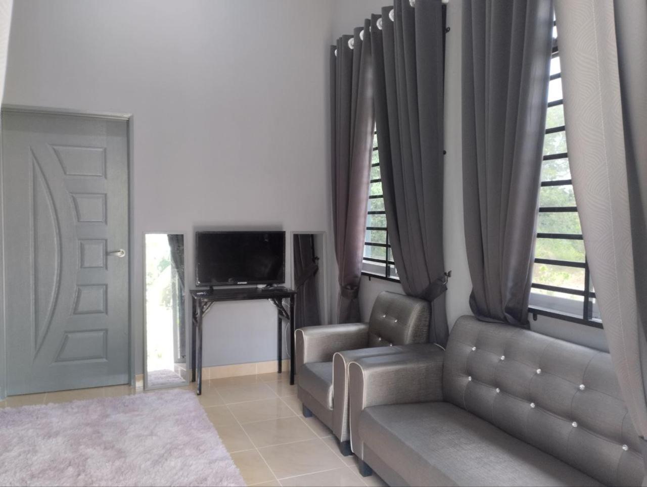 Sh Homestay Κότα Μπάρου Εξωτερικό φωτογραφία