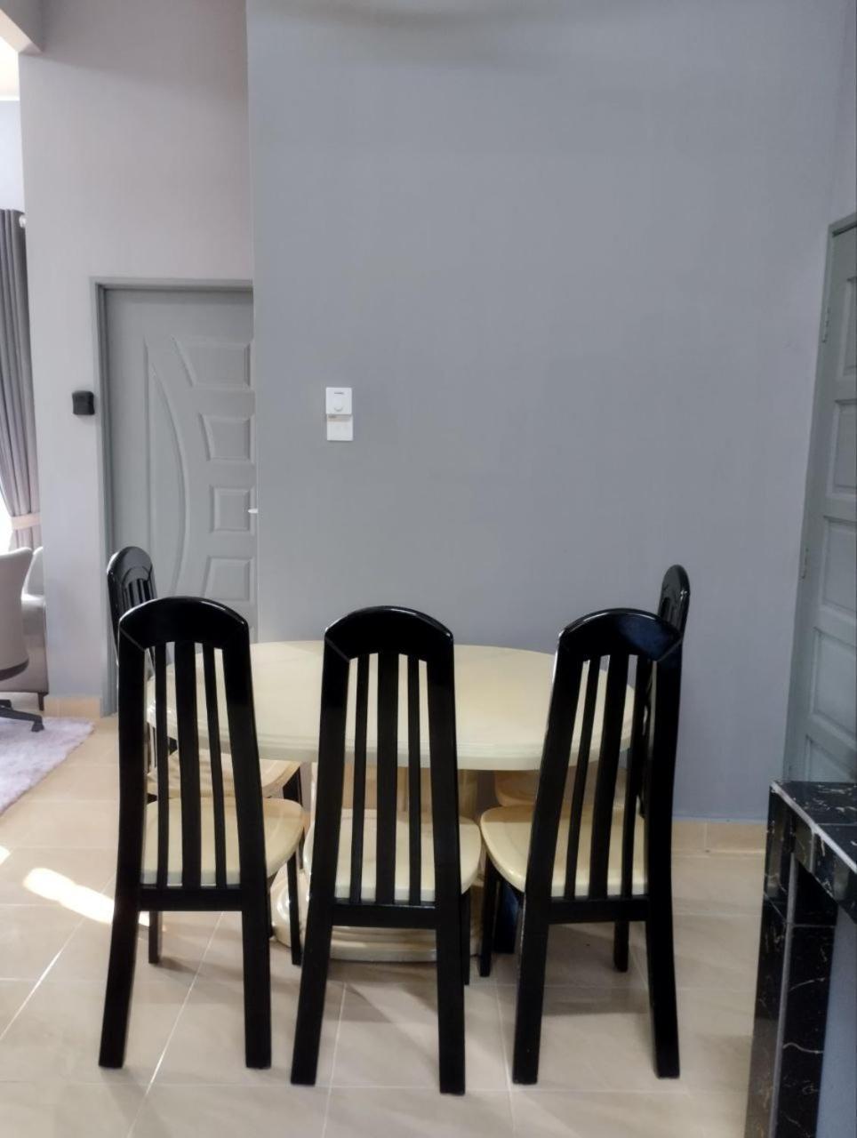 Sh Homestay Κότα Μπάρου Εξωτερικό φωτογραφία